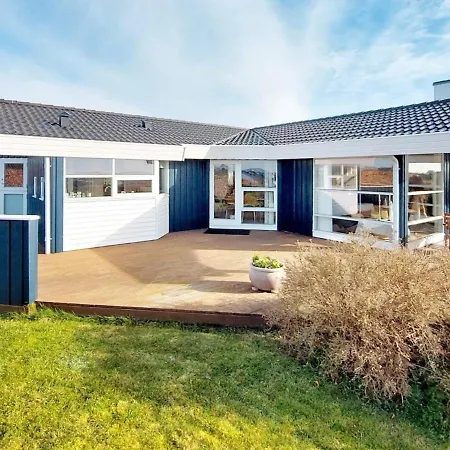 Liii Holiday home Karrebaeksminde