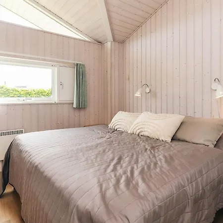 6 Person In Karrebaeksminde-by Traum בית נופש *