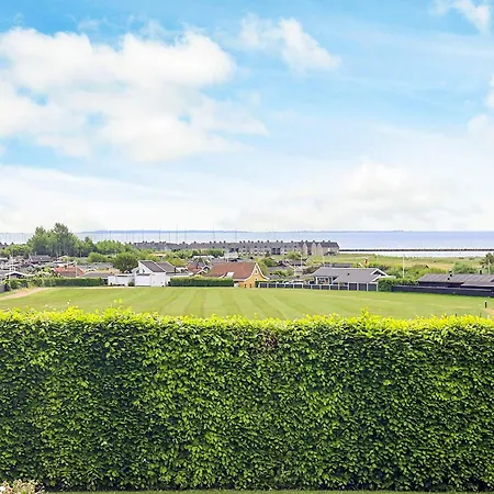 6 Person In Karrebaeksminde-by Traum * Karrebæksminde